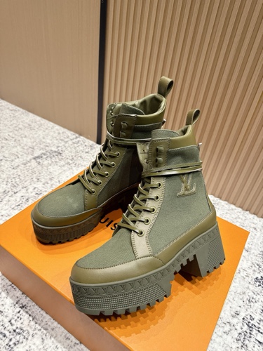 Women Louis Vuitton Shoes-541